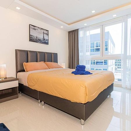 Grand Avenue by Fantasea Beach Pattaya Habitación foto