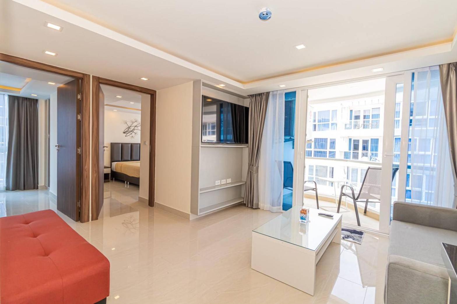Grand Avenue by Fantasea Beach Pattaya Habitación foto